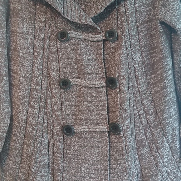 Women's button up sweater - Picture 2 of 7